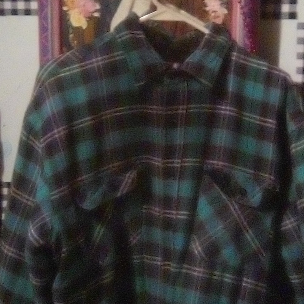 Used but in excellent condition lined flannel
